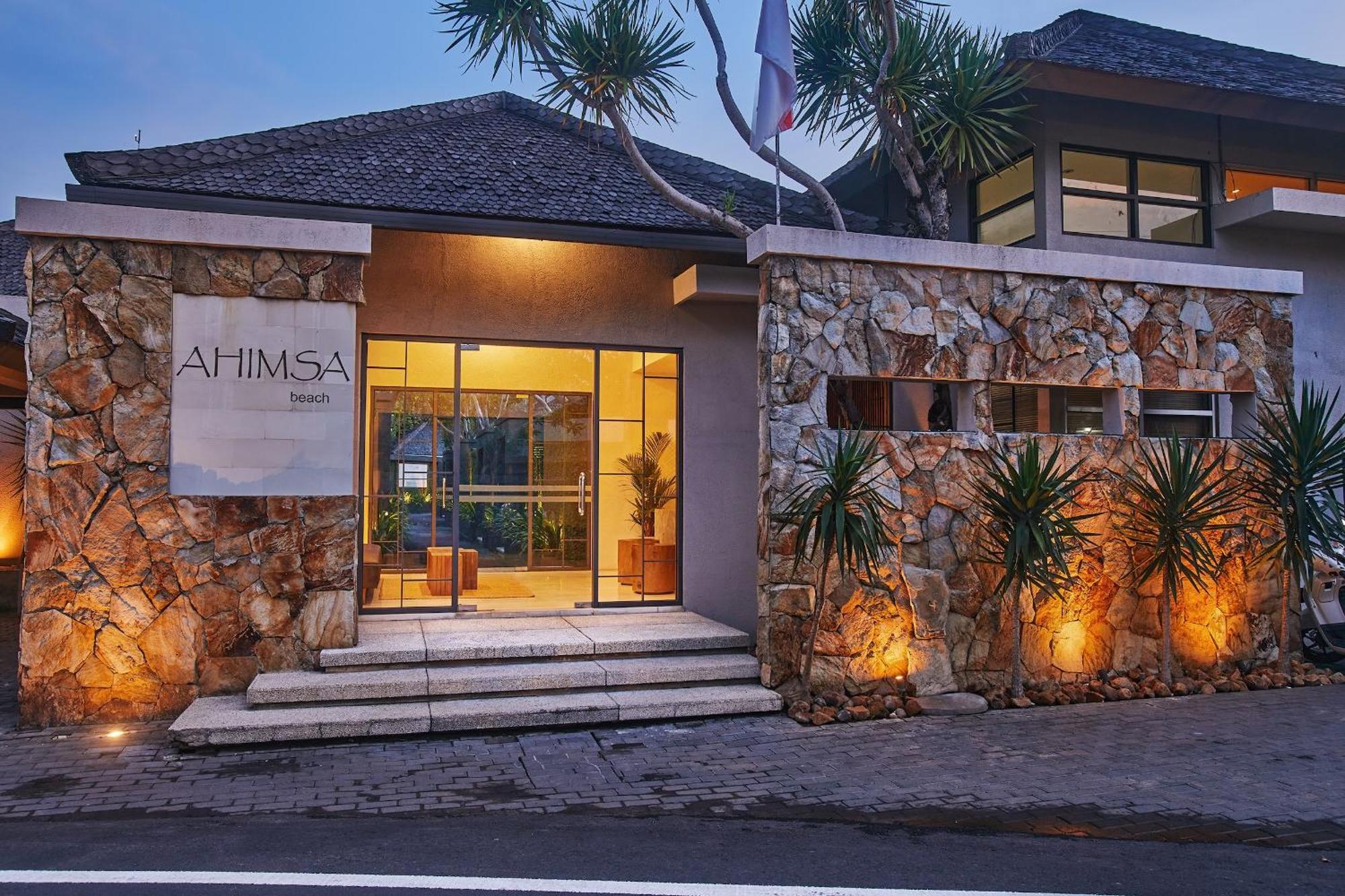 Ahimsa Beach Villa Jimbaran Exterior foto